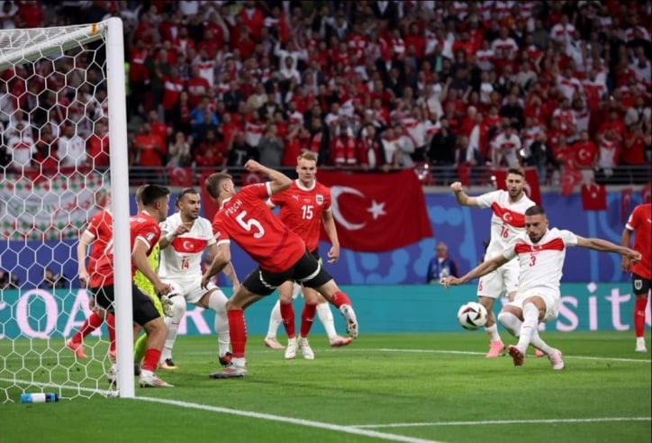 Trực tiếp Áo 0-2 Thổ Nhĩ Kỳ: Tấn công nhanh