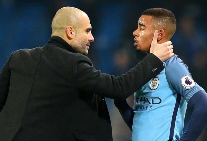 Jesus rơi nước mắt và rời khỏi Man City vì quyết định điên rồ của Pep Guardiola