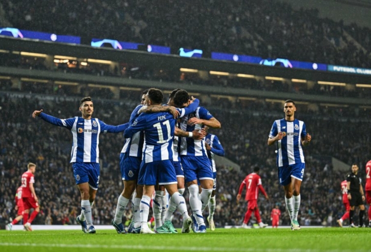 Porto thắng nghẹt thở tại Champions League, cân bằng điểm số với Barcelona