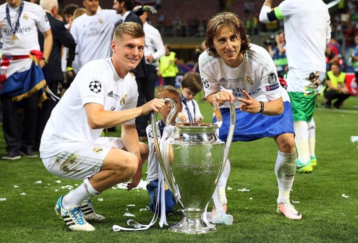 Đếm ngày chia tay, Real Madrid chốt luôn ngôi sao thay thế Modric và Kroos