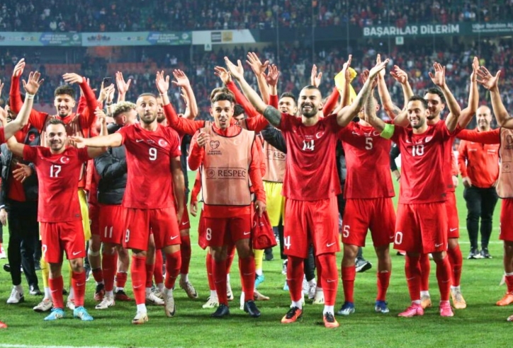 Đại thắng Latvia, Thổ Nhĩ Kỳ xuất sắc giành vé đến vòng chung kết Euro 2024