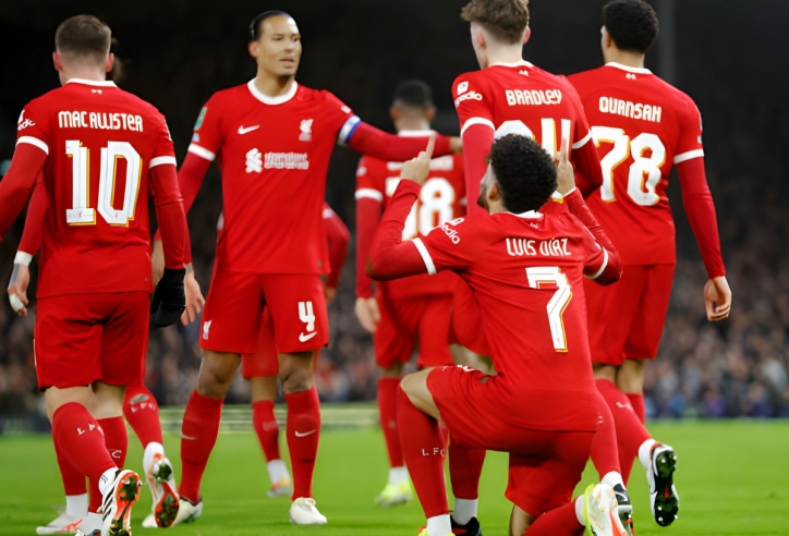 Thiếu vắng Salah, Liverpool vẫn thẳng tiến vào chung kết Carabao Cup gặp Chelsea