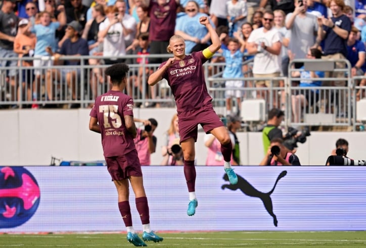 Haaland lập Hattrick, Man City đè bẹp Chelsea trong trận giao hữu cuối