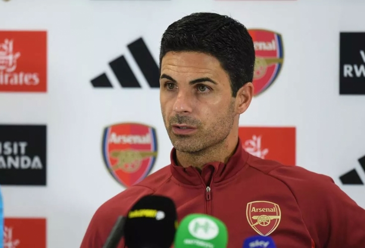 Liên tục thủng lưới sớm, Arteta thừa nhận Arsenal chưa hết non
