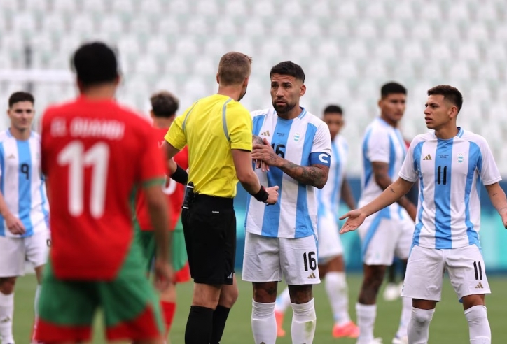 LĐBĐ Argentina 'chơi lớn', yêu cầu FIFA giải thích drama tại Olympic 2024