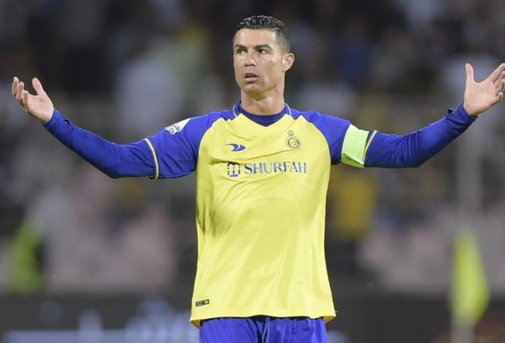 Ronaldo bất ngờ bị Al Nassr loại khỏi trận ra quân AFC Champions League