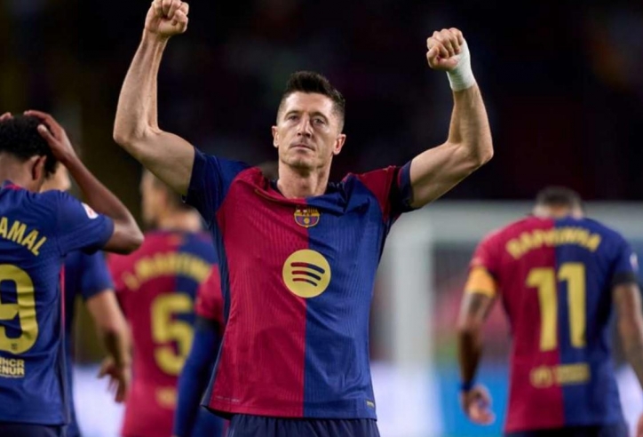 Lewandowski thách thức kỷ lục của Lionel Messi