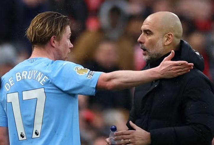 Man City lao dốc vì Pep hục hặc với De Bruyne