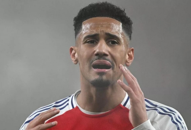 Arsenal nhận tin gây sốc từ William Saliba