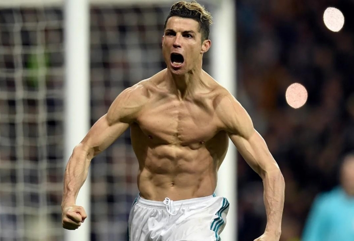 Bí quyết ăn kiêng, giữ gìn vóc dáng bất chấp tuổi tác của Ronaldo