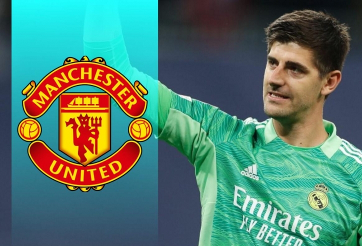 Courtois bất ngờ 'thả thính' MU