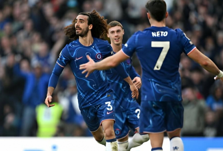 Cucurella tỏa sáng, Chelsea hạ Leicester giữ vững top 4 Ngoại hạng Anh