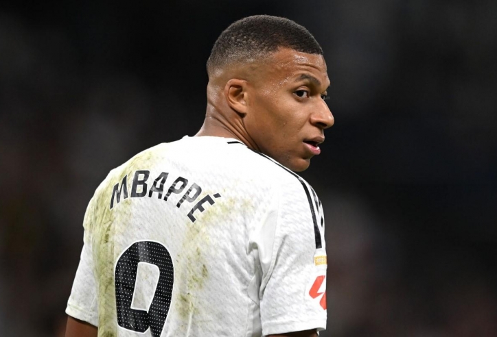 Mbappe báo tin không vui cho Real Madrid