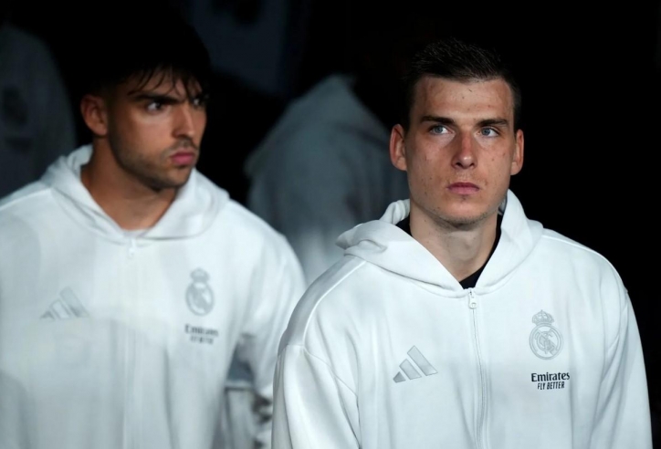 Chia tay Lunin, Real Madrid sẵn sàng chọc giận Barcelona trên TTCN
