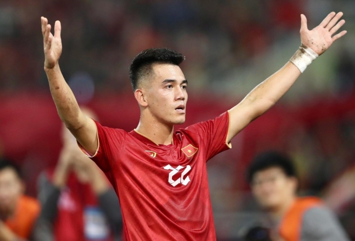 Tiến Linh và Công Phượng vắng mặt tại V.League Awards