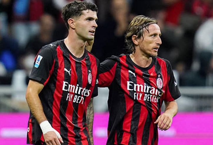 Juventus thoát hiểm ngoạn mục, AC Milan mất ngôi đầu vì Pulisic