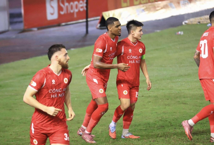 Alan toả sáng, CAHN thắng dễ PVF CAND để giữ mạch bất bại