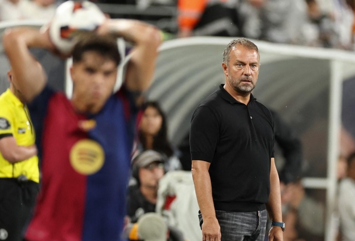 Flick ra yêu cầu khẩn, Barcelona quyết chi 80 triệu Euro để chốt siêu trung vệ