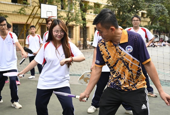 Pickleball bùng nổ trong trường đại học Việt Nam: Không tranh nổi slot vì quá hot