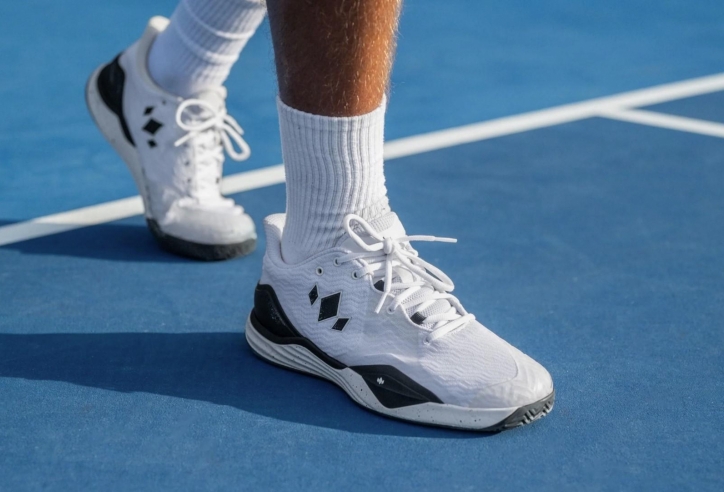 Diadem Court Burst: Đôi giày linh hoạt và bám sân dành cho người chơi pickleball tốc độ