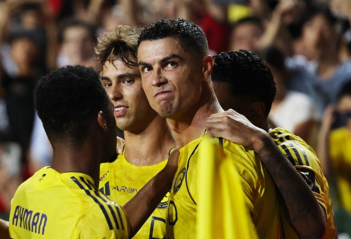 Từ giã sân cỏ, Ronaldo chốt xong nghề nghiệp mới ở tương lai