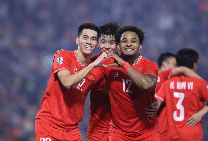 CĐV Đông Nam Á đồng loạt dậy sóng khi Việt Nam nhảy vọt trên BXH FIFA