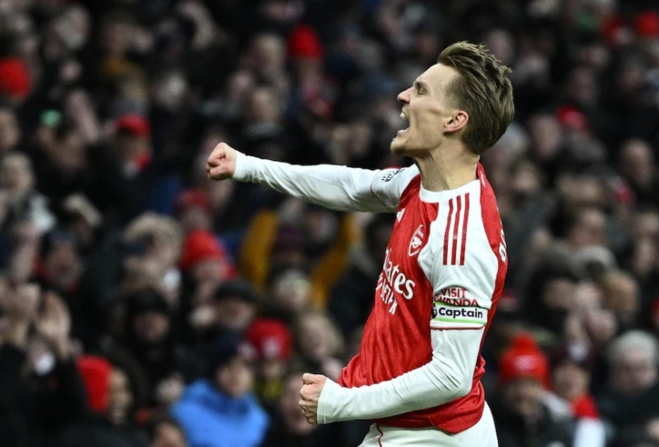 Trực tiếp Arsenal 1-0 Brighton: Odegaard mở tỷ số nhanh chóng