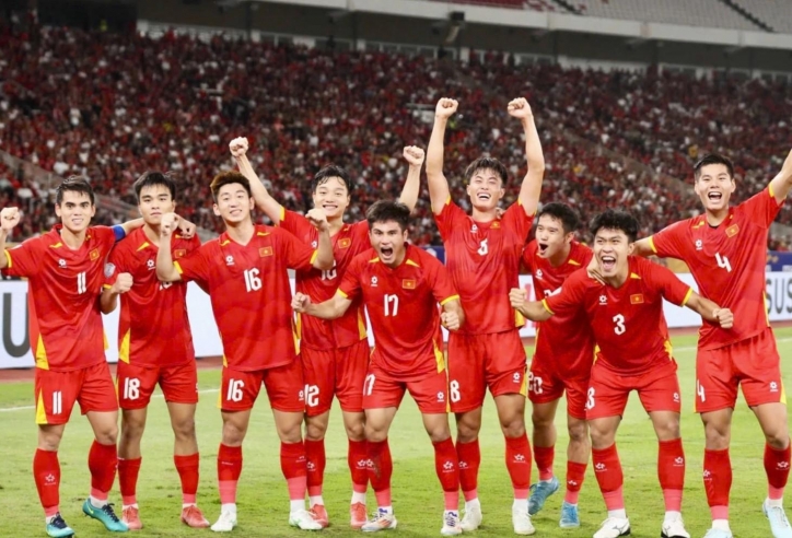 Báo Indonesia tuyên bố Việt Nam đã vượt Thái Lan trong cuộc đua 'Vua Đông Nam Á'