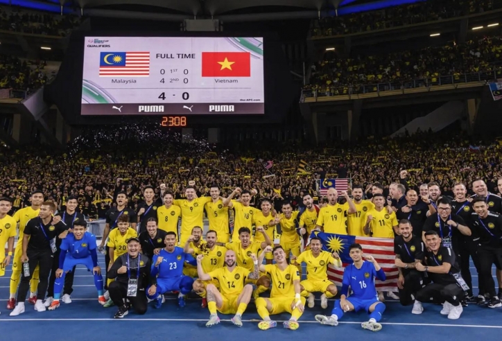 Truyền thông Malaysia gọi trận thắng Việt Nam 4-0 là khoảnh khắc đẹp nhất 2025
