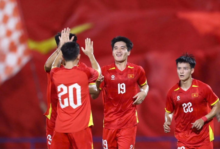 Báo Indonesia bùng nổ phản ứng khi U23 Việt Nam sánh ngang Hàn Quốc, Australia