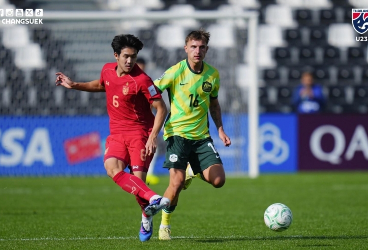 CĐV Thái Lan đồng loạt dậy sóng khi thua U23 Úc, gọi tên U23 Việt Nam
