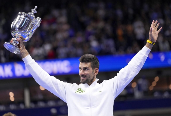 Hậu vô địch, Djokovic tiếp tục lập thành tích 'vô tiền khoáng hậu'
