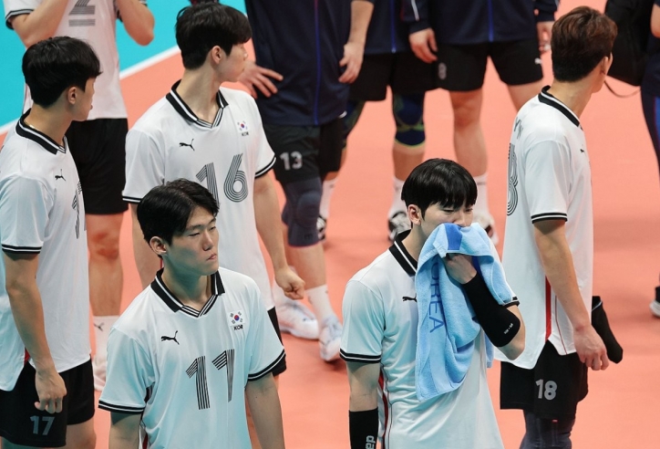 Truyền thông Hàn Quốc gọi thất bại của bóng chuyền nam là 'trò lừa bịp'