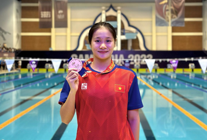Nữ kình ngư 19 tuổi của Việt Nam nhận suất đặc cách dự Olympic