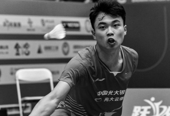 Tay vợt 17 tuổi của Trung Quốc qua đời sau khi đổ gục trên sân đấu