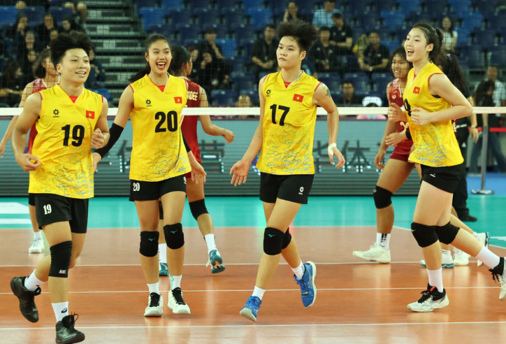 Trực tiếp bóng chuyền nữ U20 Việt Nam 0-2 U20 Trung Quốc: Chủ nhà áp đảo