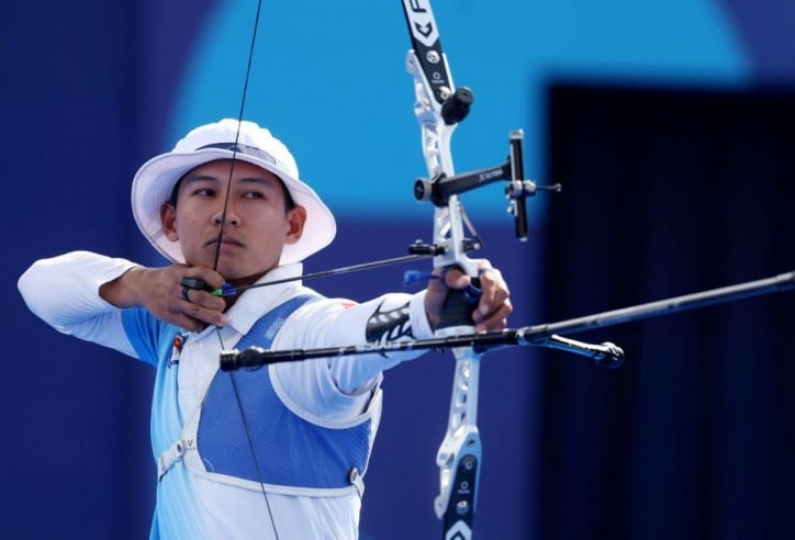 Cung thủ Lê Quốc Phong dừng bước tại Olympic Paris 2024