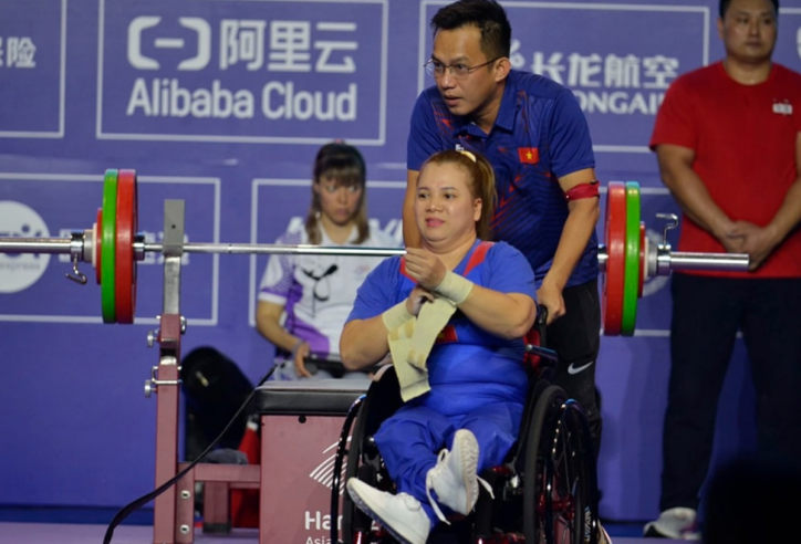 Đô cử Đặng Thị Linh Phượng xếp thứ 8 tại chung kết cử tạ Paralympic 2024