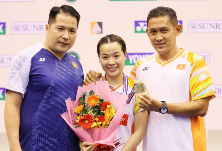 Vừa lập hat-trick danh hiệu, Thùy Linh lập tức lên đường dự 'Grand Slam' cầu lông