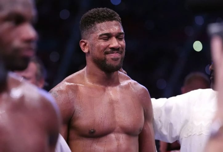 Sự nghiệp lẫy lừng của Anthony Joshua bị đe dọa nghiêm trọng?