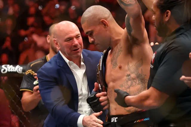 Chủ tịch Dana White phản ứng mạnh mẽ sau chiến thắng của Alex Pereira tại UFC 307