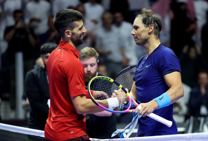 Nadal nói thẳng lí do khiến Djokovic 'bất khả chiến bại'