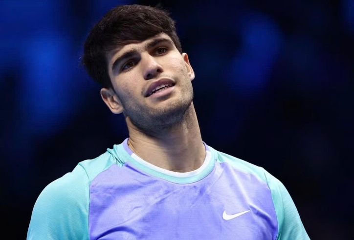 Alcaraz thua trận mở màn ATP Finals 2024