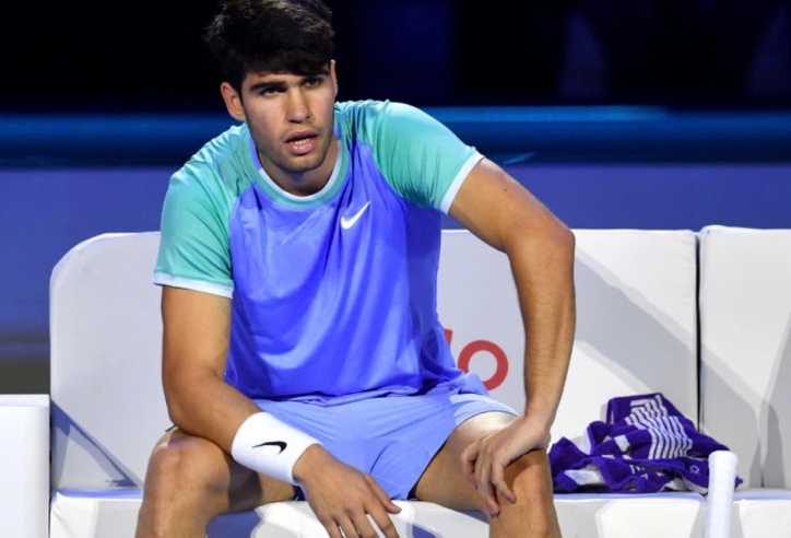 Alcaraz chống chọi với bệnh tật tại ATP Finals 2024