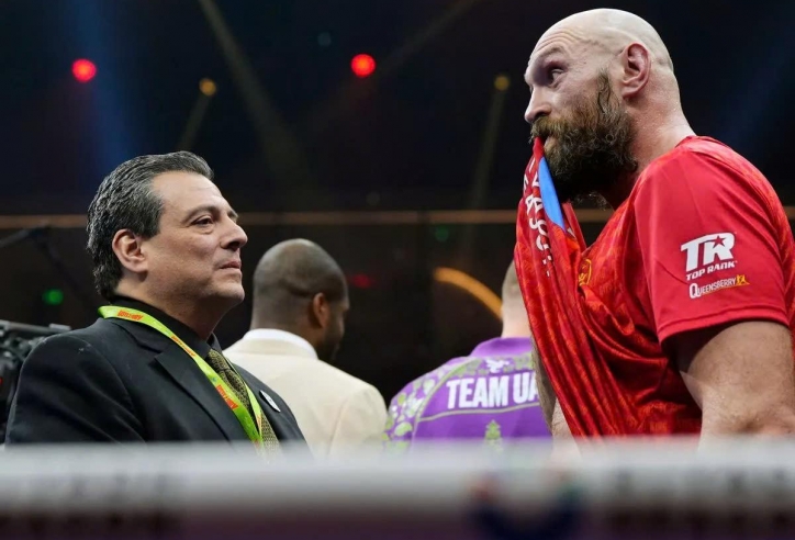 Tyson Fury bất bình sau trận thua Oleksandr Uysk