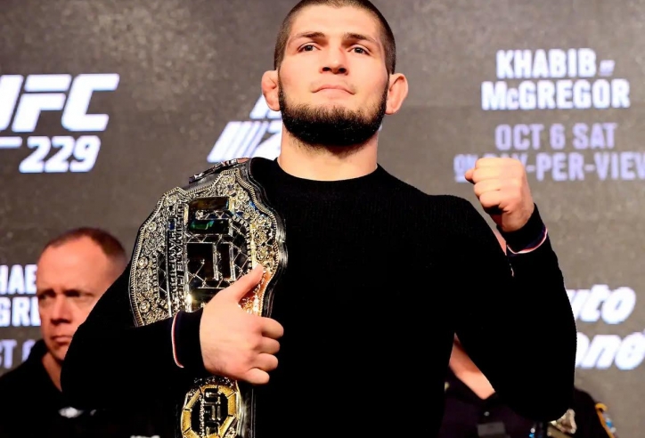 Khabib Nurmagomedov nhắc tên Conor McGregor trong phát ngôn tranh cãi