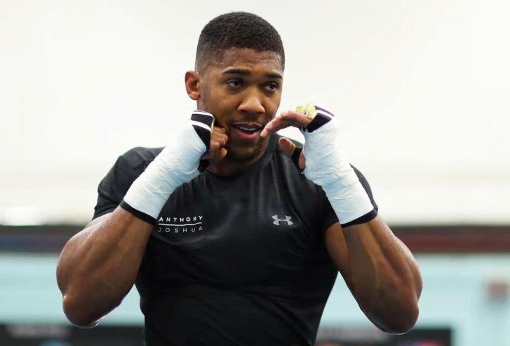 Anthony Joshua xác định đối thủ tiếp theo sau khi trận đấu với Tyson Fury bị hủy bỏ