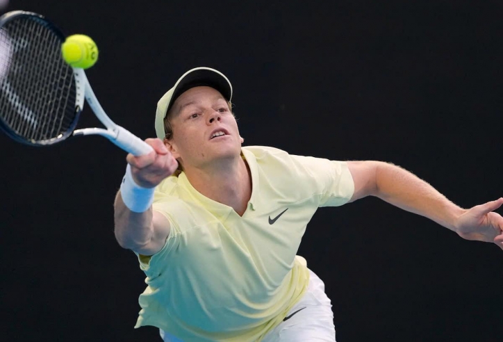 Kết quả tennis 16/1: Sinner 'toát mồ hôi' đi tiếp tại Australian Open 2025