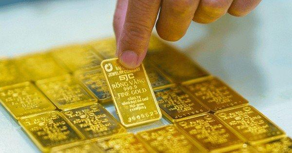 Giá vàng hôm nay tối 23/7: SJC, DOJI cao ngất ngưởng