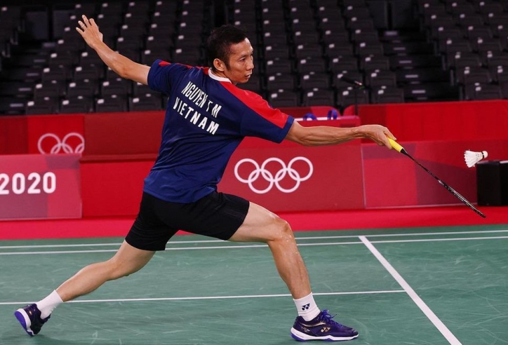 Hai thái cực của vợ chồng Tiến Minh tại giải cầu lông Vietnam Open 2025